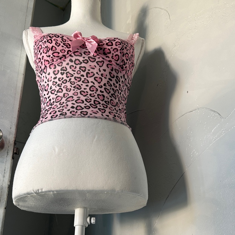 ROMWE Pink Animal Print Lace Camisole - Picture 6 of 8